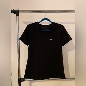 Figs Black One Pocket Scrub Top